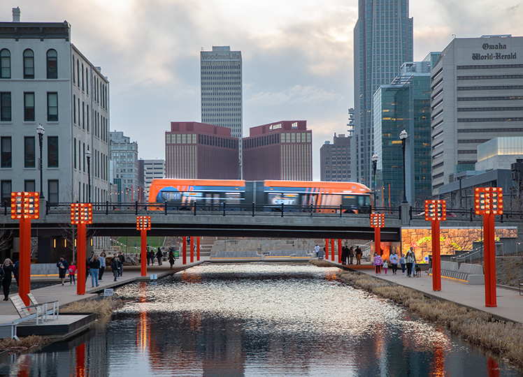 Midwest Cities Expand Public Transit: 4 Examples